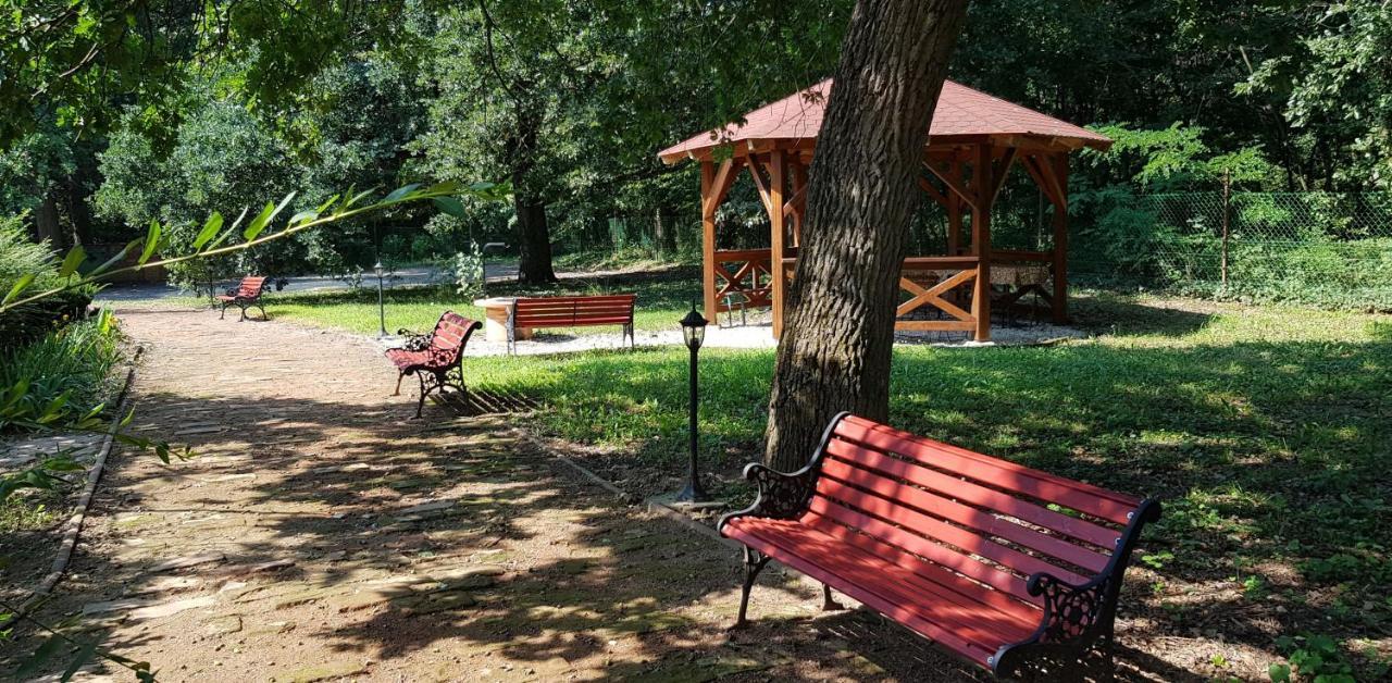 Erdei Vendégház Bogot Exterior foto