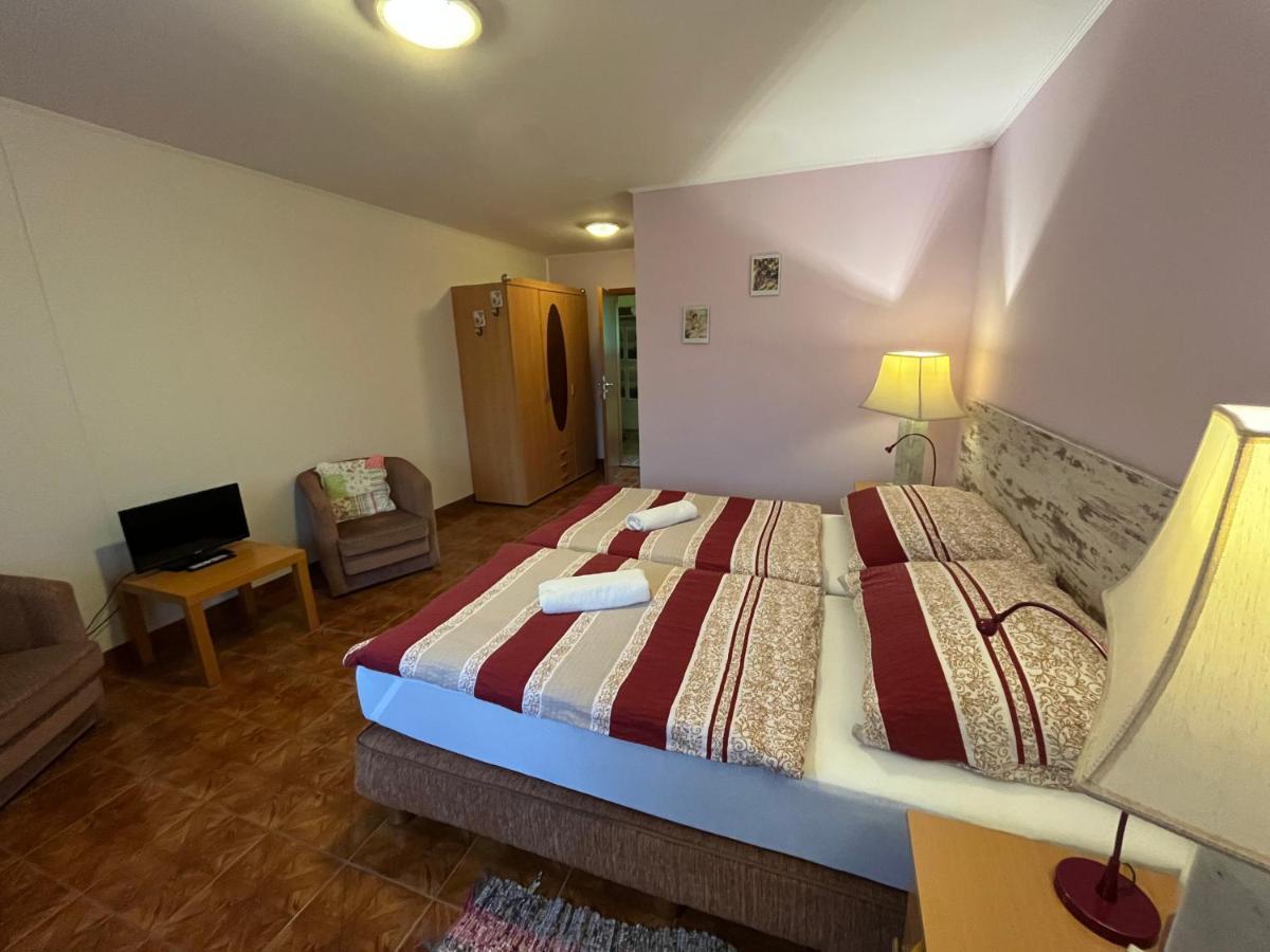 Erdei Vendégház Bogot Exterior foto