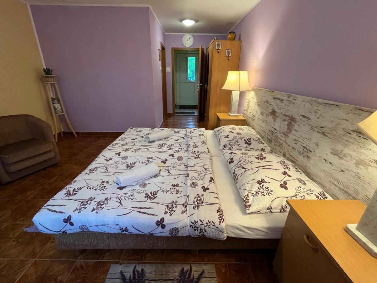 Erdei Vendégház Bogot Exterior foto
